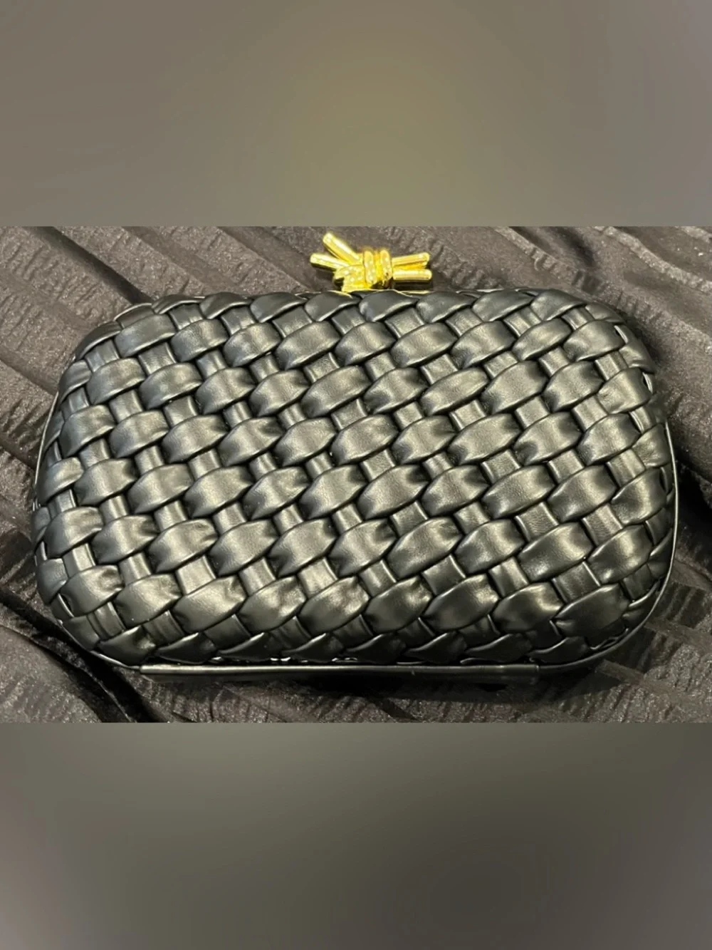 N/A elegant black